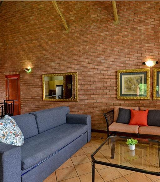Monateng Safari Lodge Wallmannstal Buitenkant foto